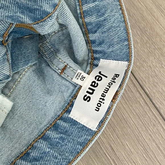 Reformation Light Blue High Rise Jeans - Picture 6 of 8